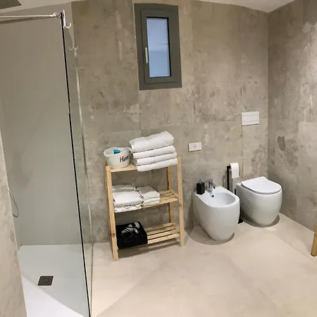 Venere Smeralda Living Apartment