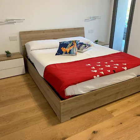 Venere Smeralda Living