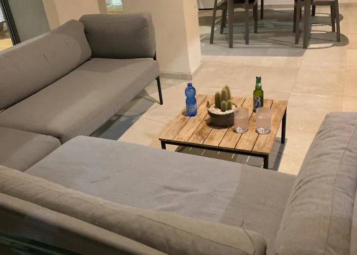 Venere Smeralda Living